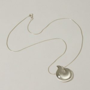 Soft Flame Necklace
